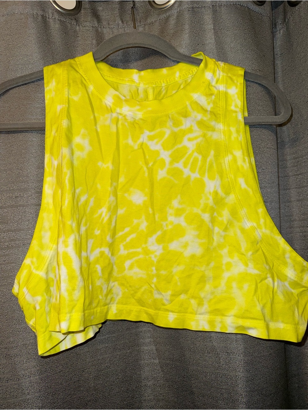 lululemon athletica Yellow & White Tie-Dye Crop Tank